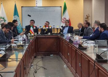 جلسه هم اندیشی بنیاد کارافرینان گام دوم