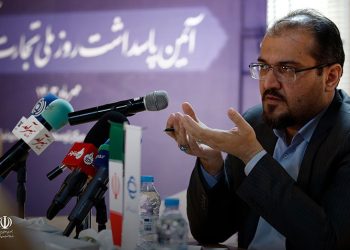 هوش مصنوعی،  موتور محرکه تحول  در تجارت  الکترونیک