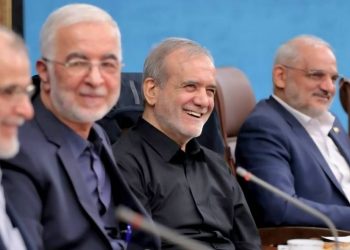 نهج‌البلاغه در سخنرانی‌ها، میلیاردها در جشنواره‌ها!